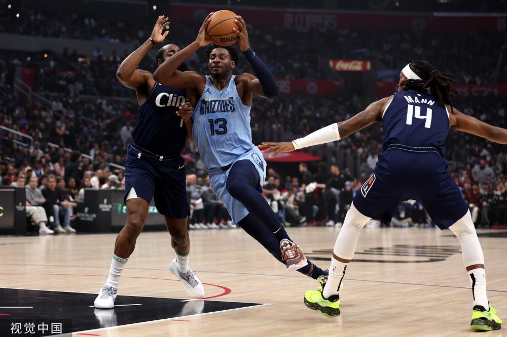 并在赛场上 并在赛场上