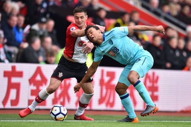 从而在比赛 从而在比赛